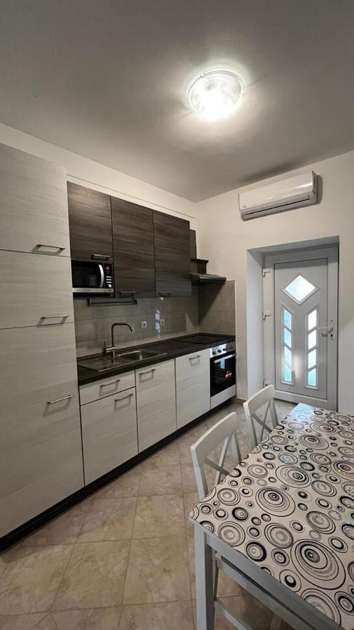 Apartament Grosovi Dvori Opuzen  Zewnętrze zdjęcie